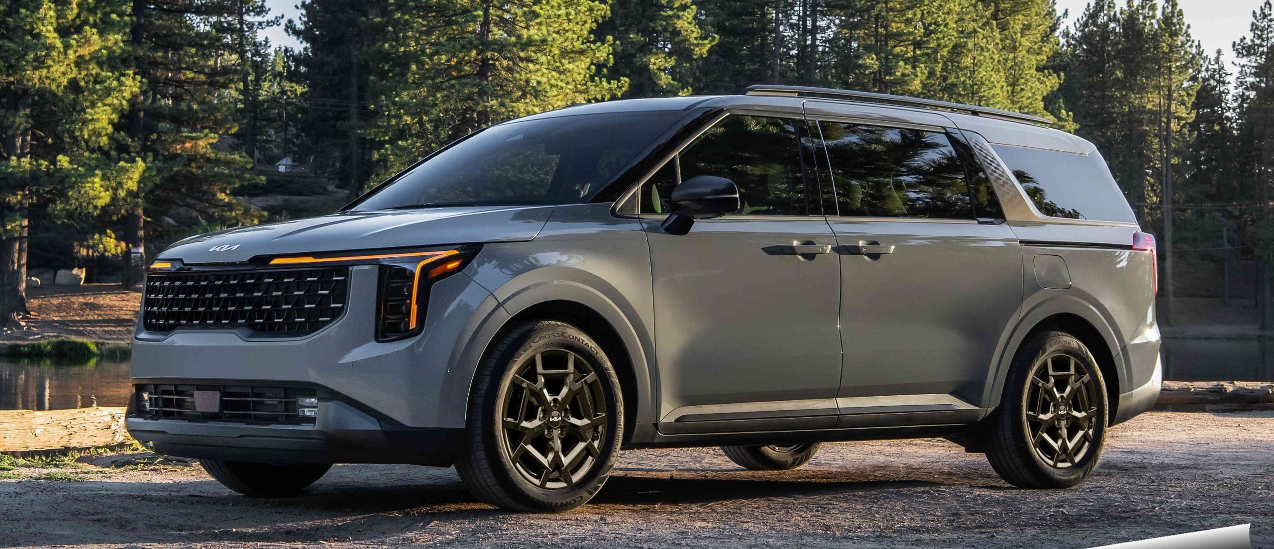 
								Kia Carnival 2025 full									