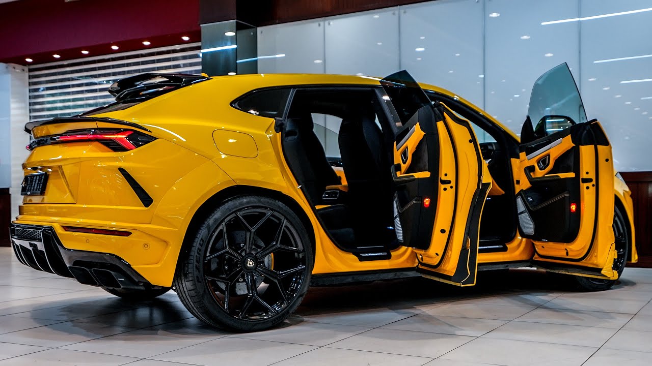 
								Lamborghini Urus full									