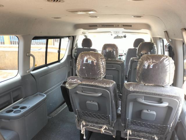 
								2010 Toyota HIACE (Drone) full									
